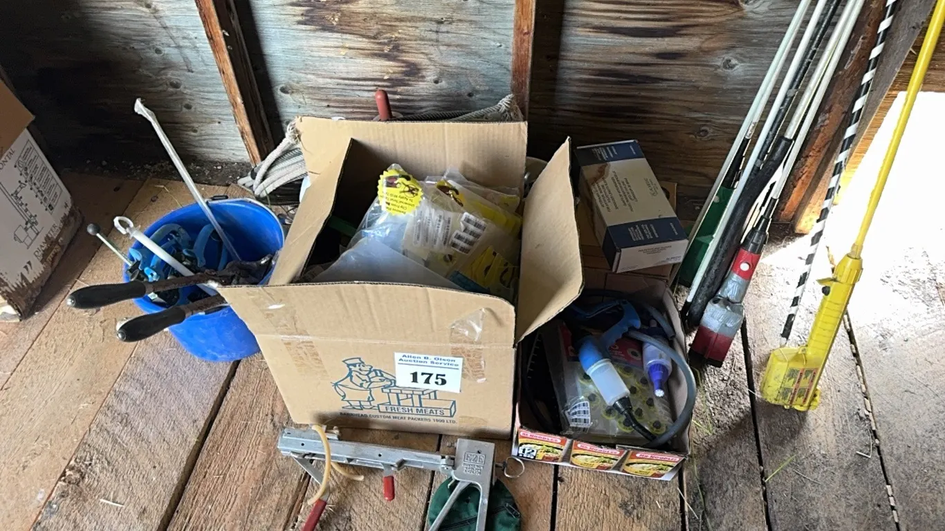 VET LIVESTOCK SUPPLIES
