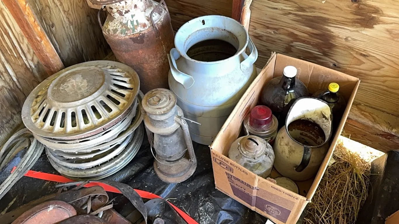 BEACON BARN LANTERN, 2 -CREAM CANS, HUB CAPS & MORE