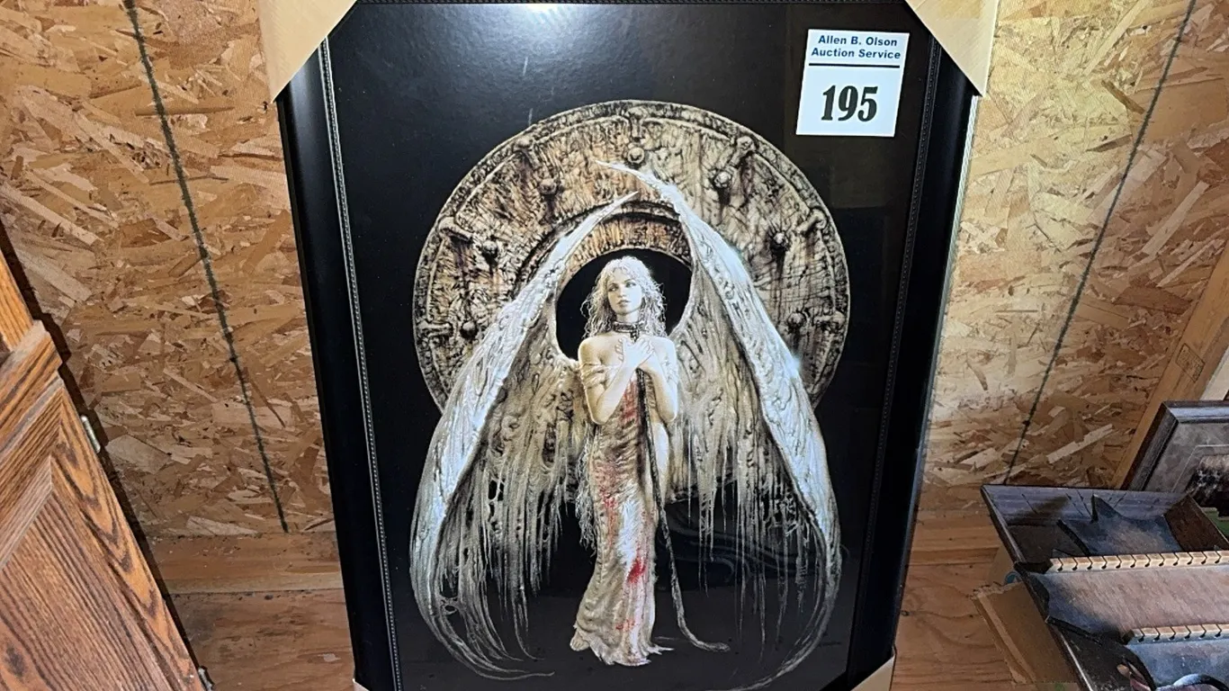 2 - WALL HANGING FRAME ART PRINTS