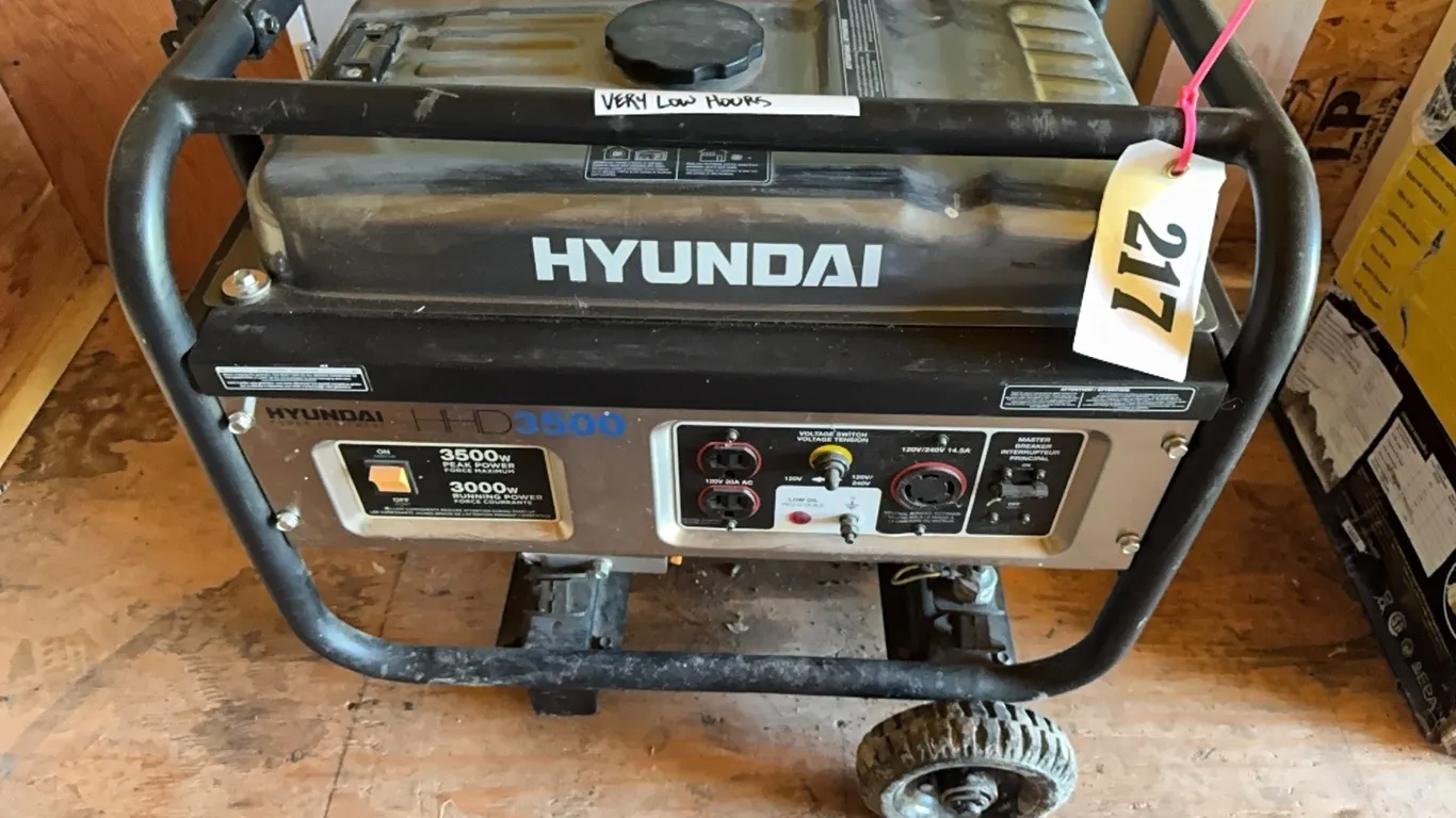 HYUNDAI 3500W GENERATOR
