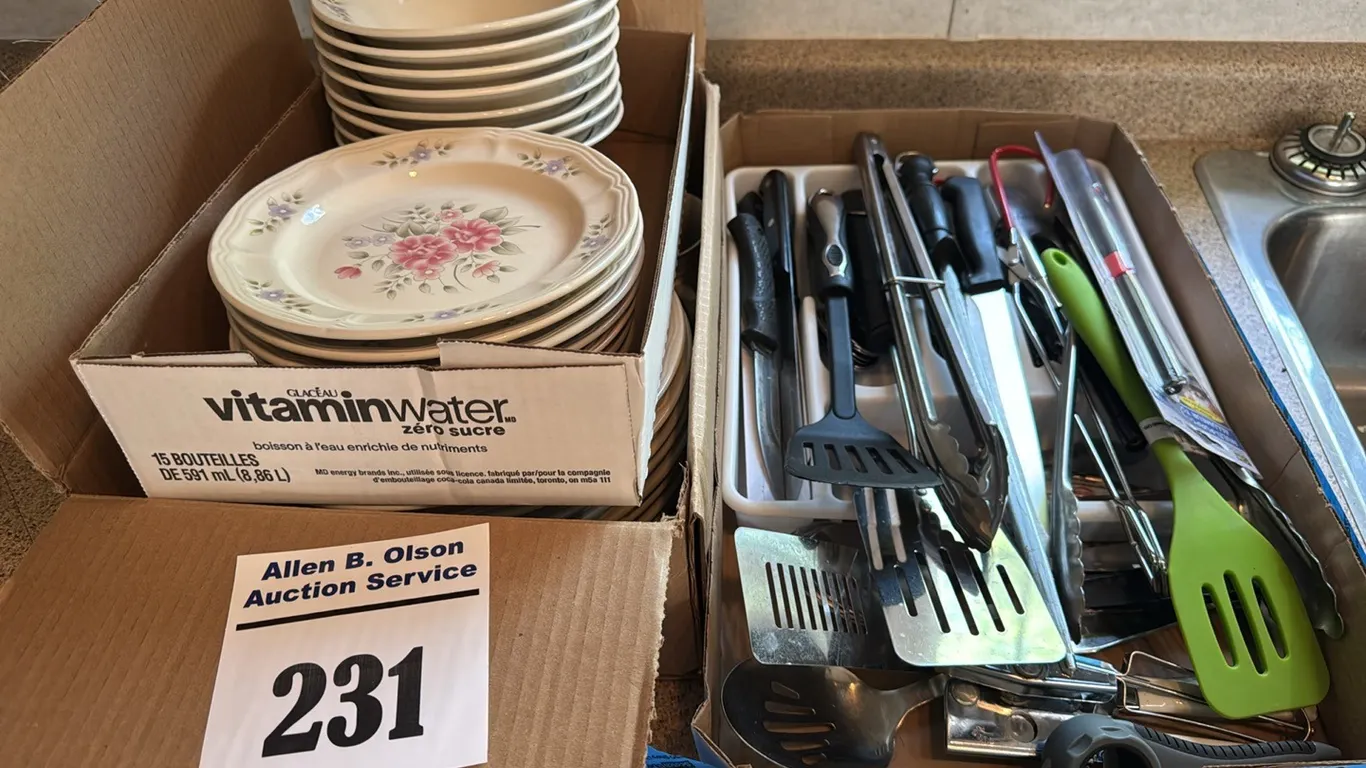 KITCHEN CUTLERY