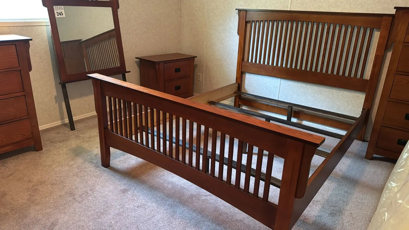 COMPLETE BEDROOM SET