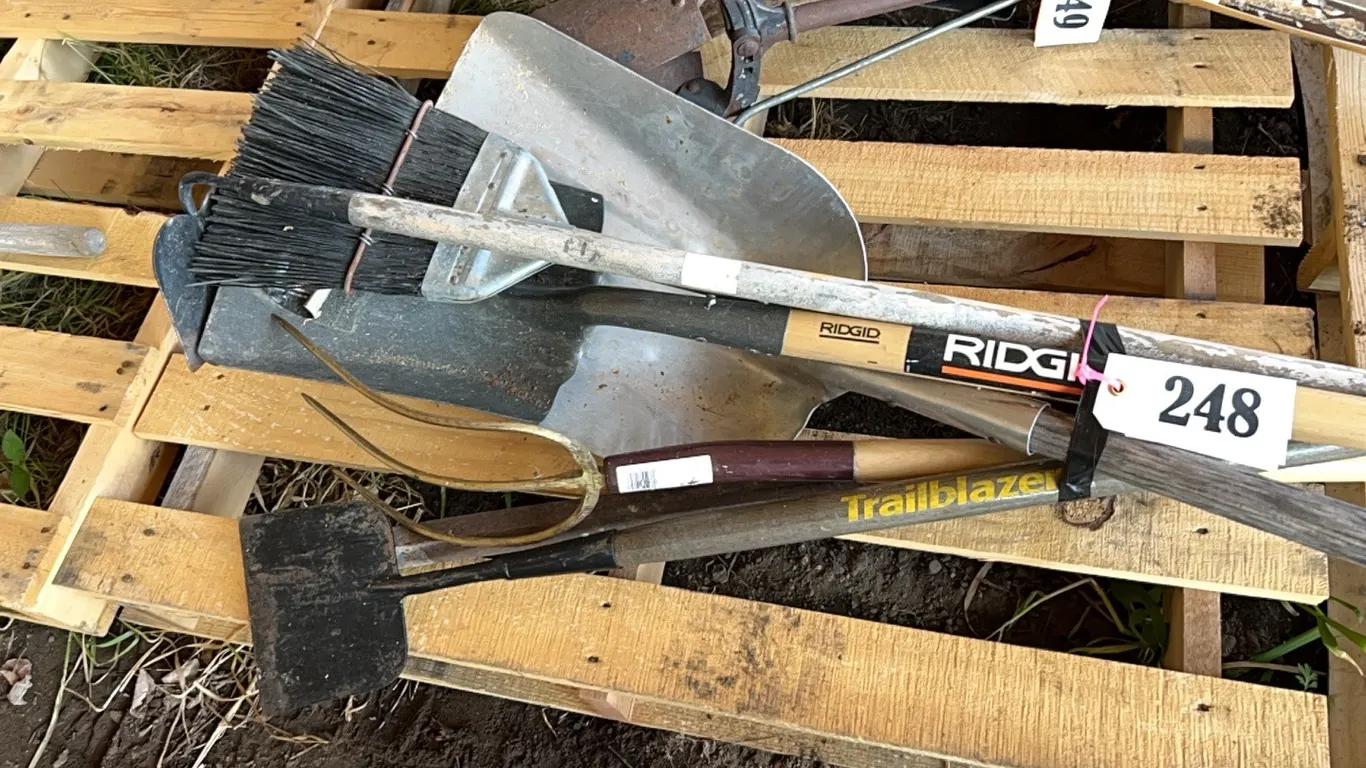 SHOVELS, FORK, BROOM, GARDEN HOE & MORE