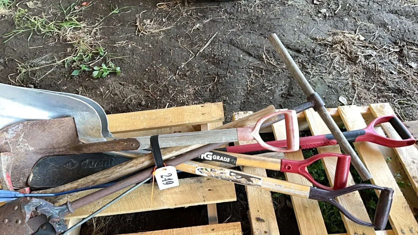 ALUMINUM SCOOP SHOVELS, SPADES, POST HOLE DIGGER, GRASS WHIPS & MORE