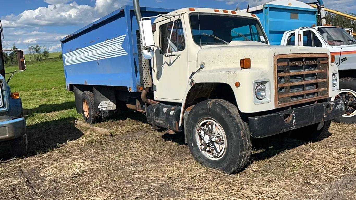 1985 IH S1900 S/A GRAIN TRUCK - s/n 1HTLDTVN8FHA14364
