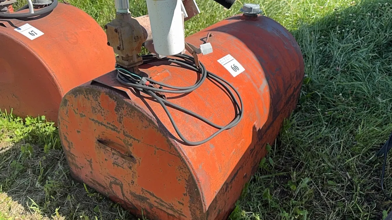 4'L WESTEEL SLIP TANK