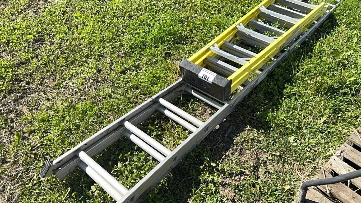 7' FIBERGLASS STEP LADDER & 20' ALUMINUM EXTENSION LADDER