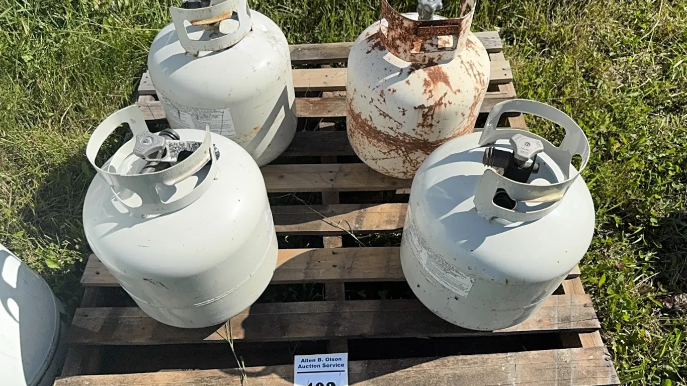 4 - 20LB PROPANE BOTTLES