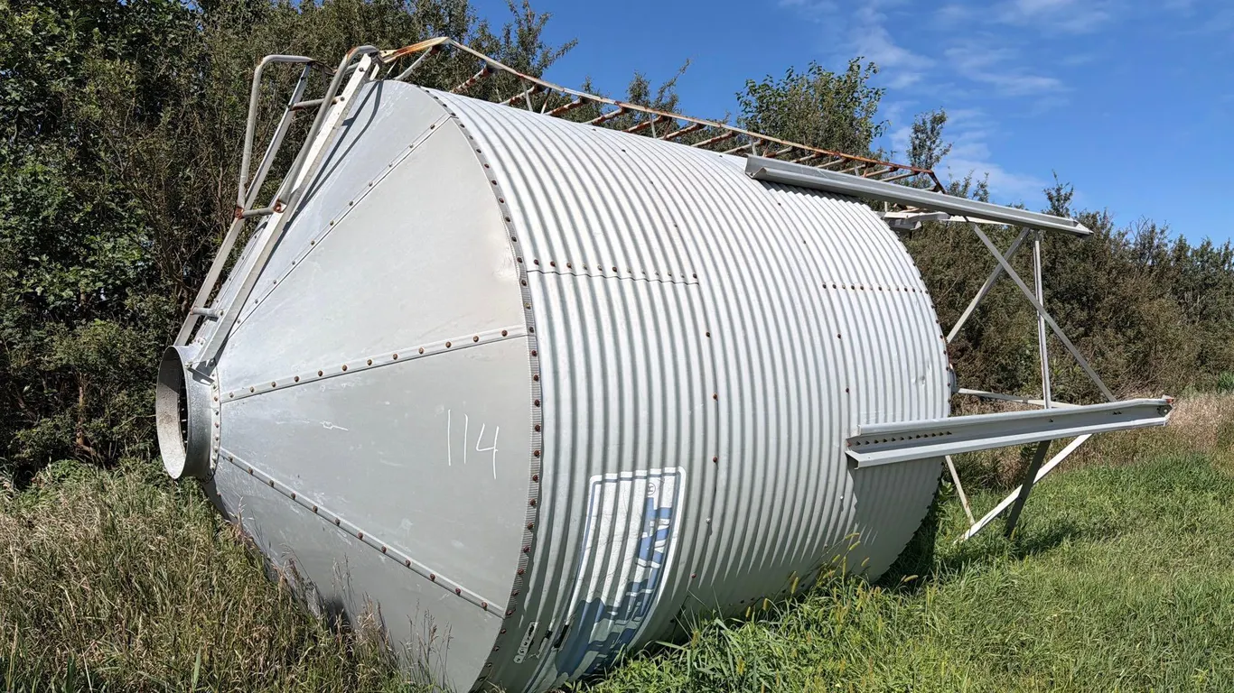 Hog Slat 15 Ton Bulk Bin