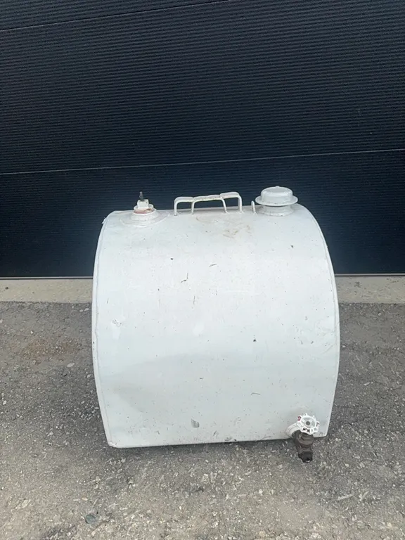 Tidy tank fuel tank 28”wx26”lx24”h