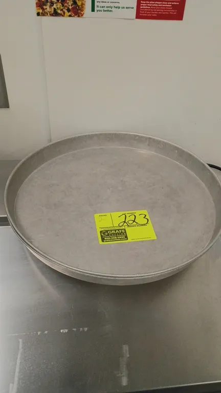 Round deep dish pizza pans. Features aluminum construction. Dimensions: 16" dia. x 1.5"D each.