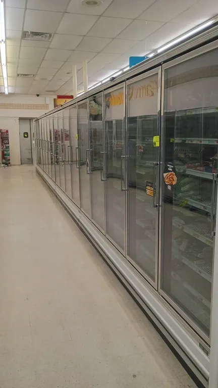 Zero Zone 5RVZC30T frozen food glass doors. Features adjustable wire shelving, LED interior lighting, and electric defrost. Electrical: 208V. Note: Fo