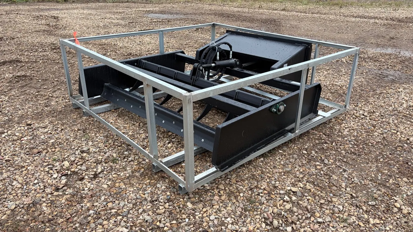 Unused 2026 74" Skid Steer Box Grader