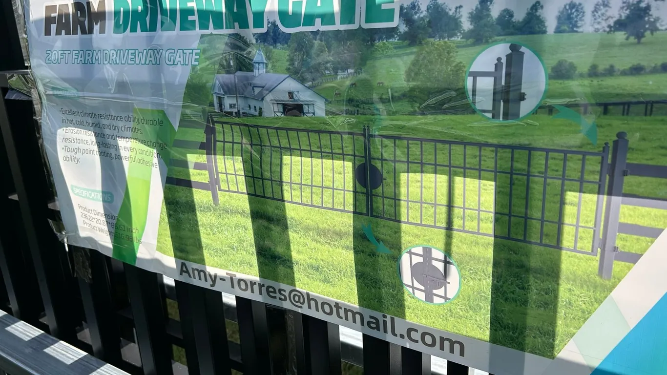 Greatbear 20' Farm Metal Driveway Gate TM18-NCC Model FG-GT-TM18C