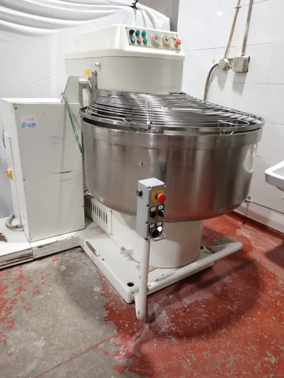 Global 160 KG Lift Mixer
