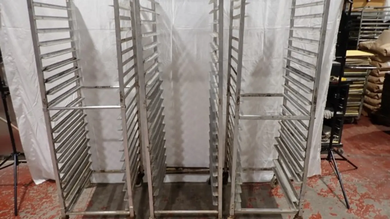 Cooling Racks 3
