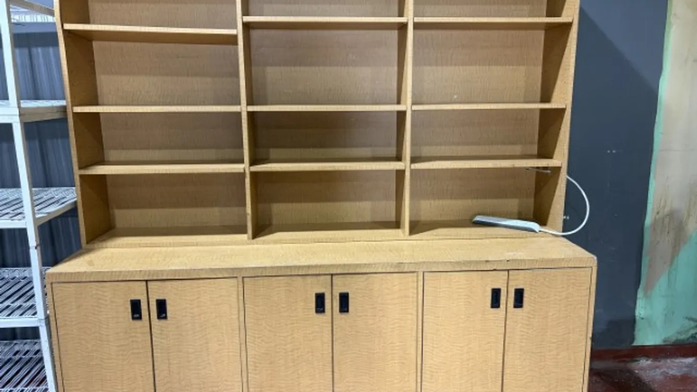 Modular Hutch/Credenza Storage Unit