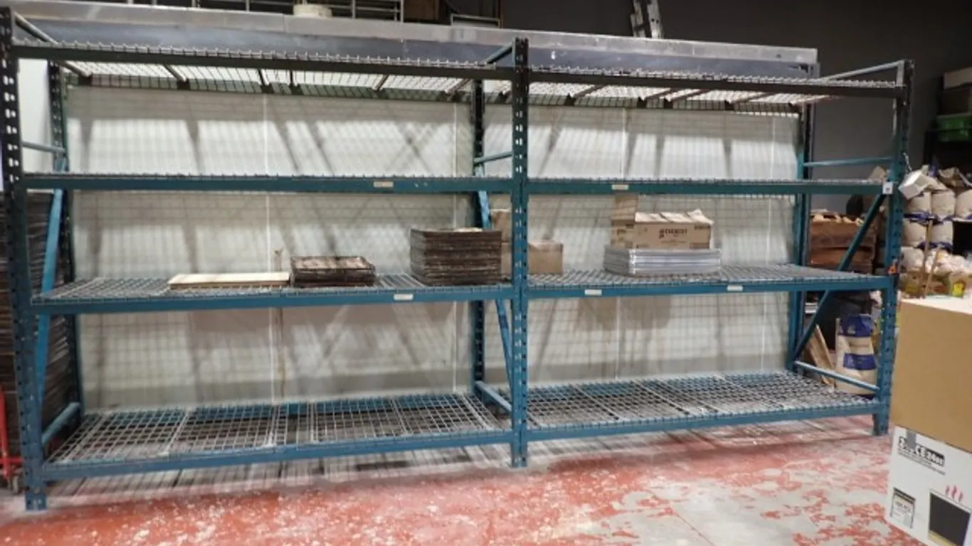 One Double Unit Shop Shelving