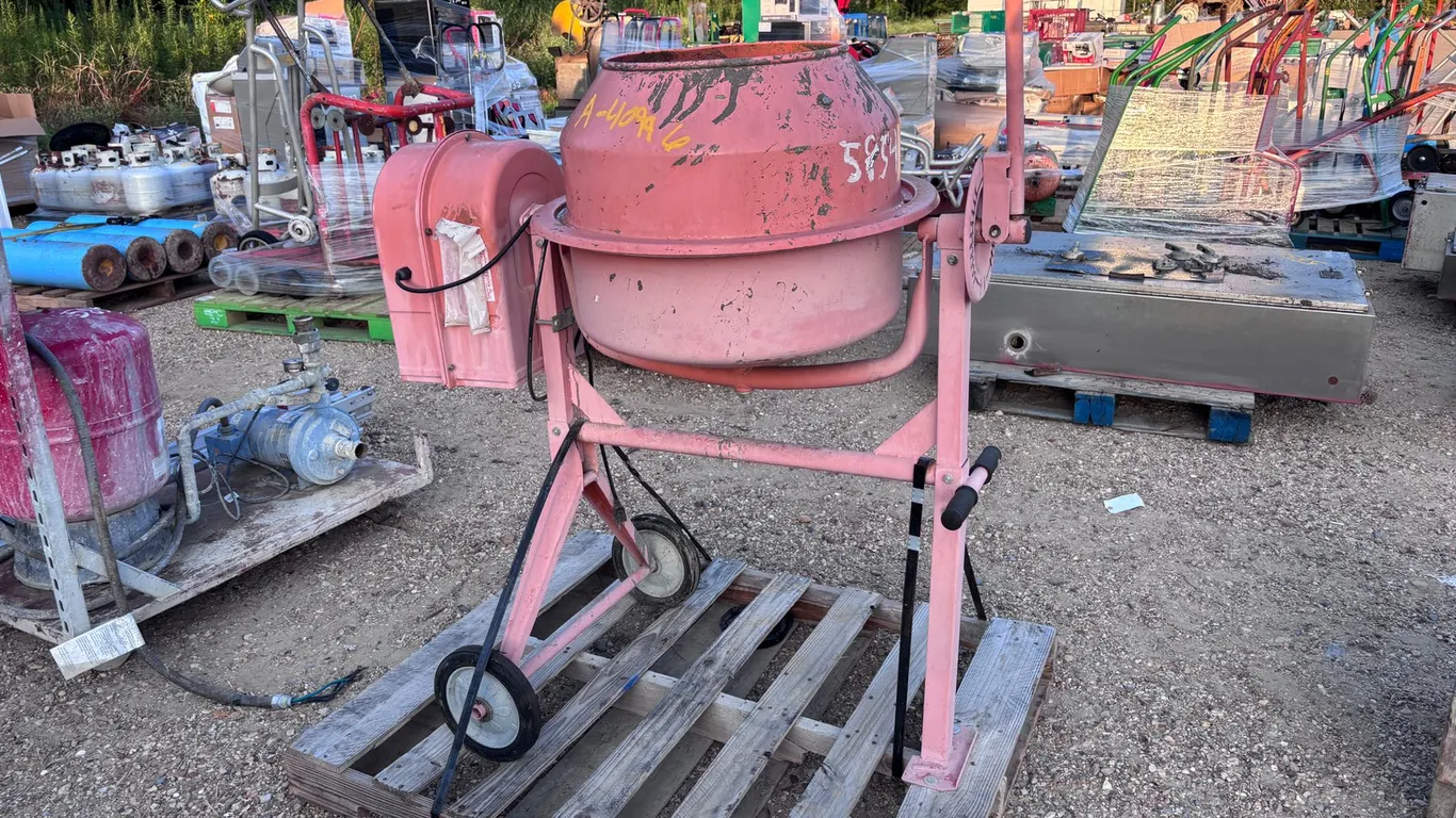 CONCRETE MIXER