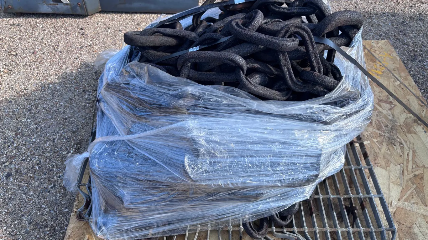 DRAG BUCKET CHAINS