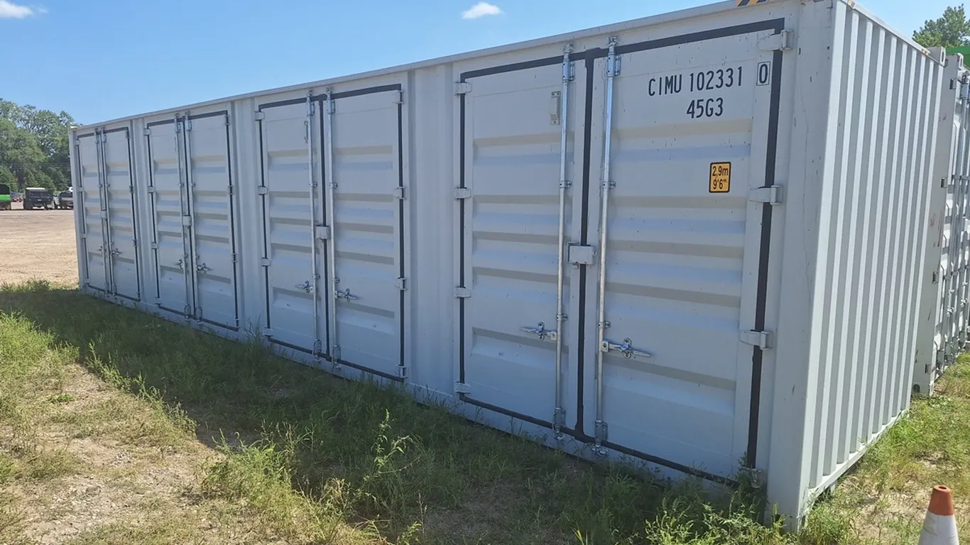 High Cube 40' Container, Four Doors (CIMU 1023310)