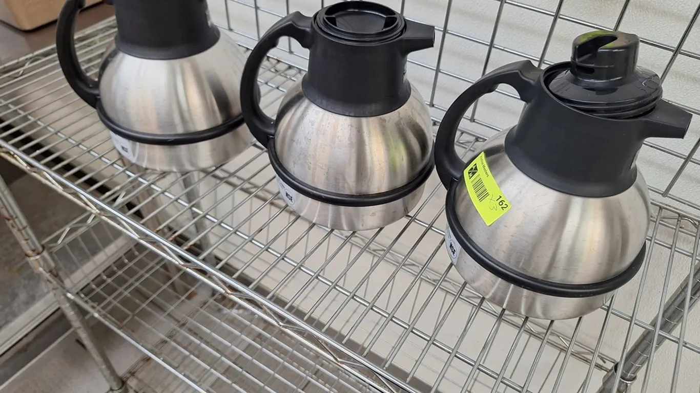 3 Zojirushi SS Coffee Pots