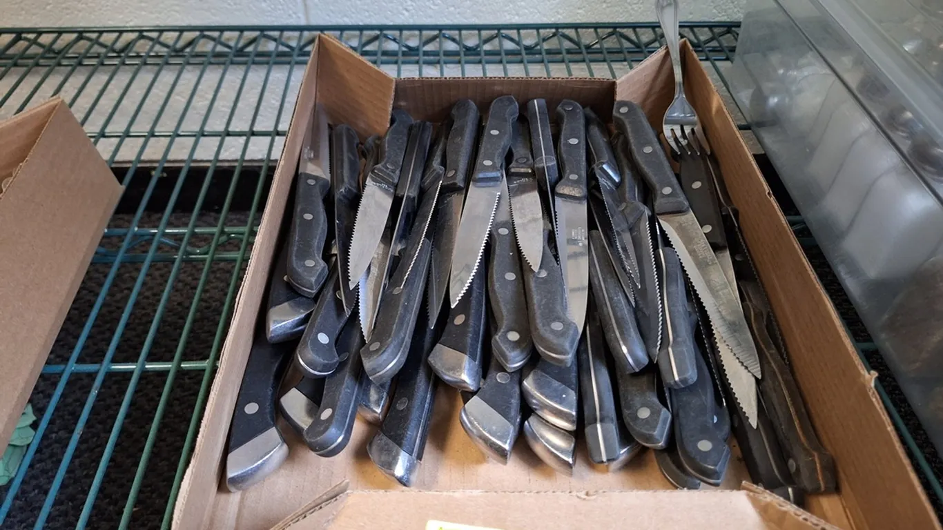 Assorted Steak Knives