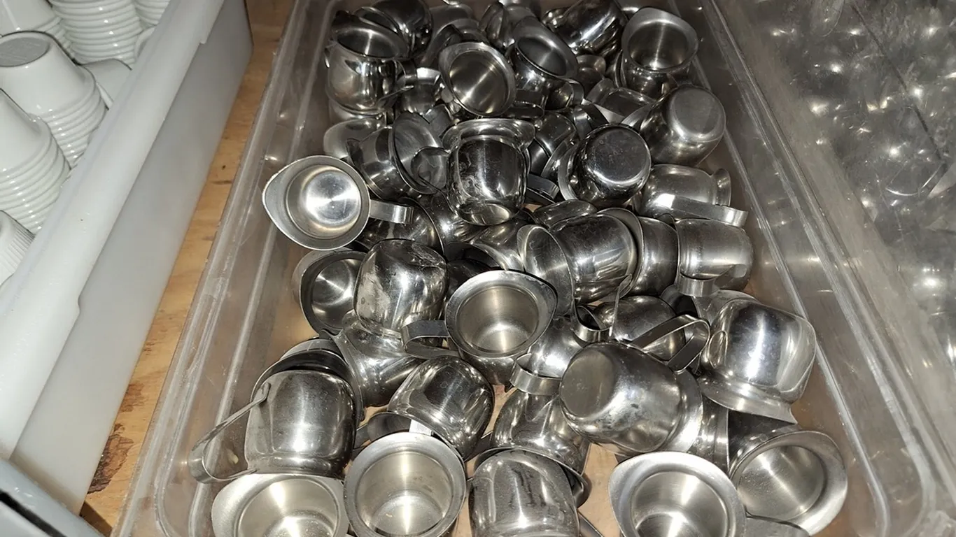 Metal Creamers