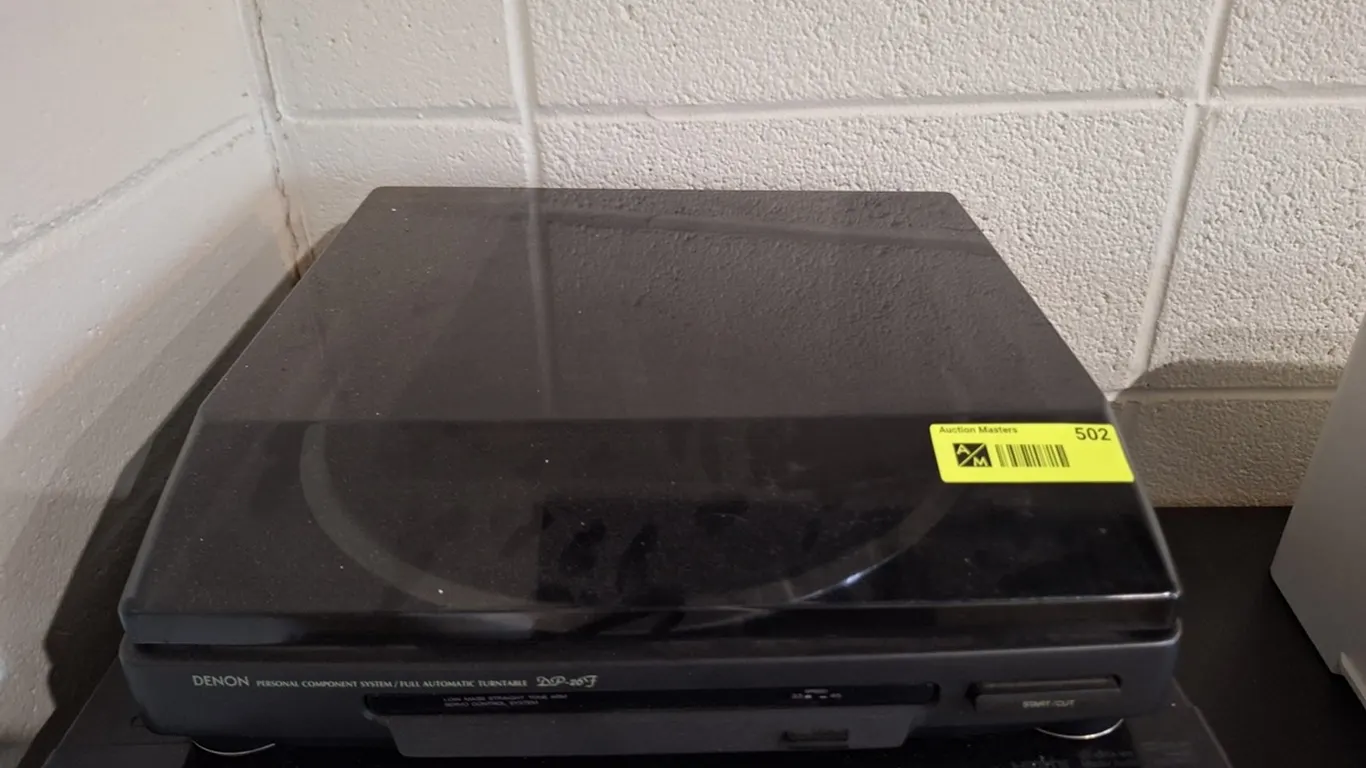 Denon DP26F Turntable