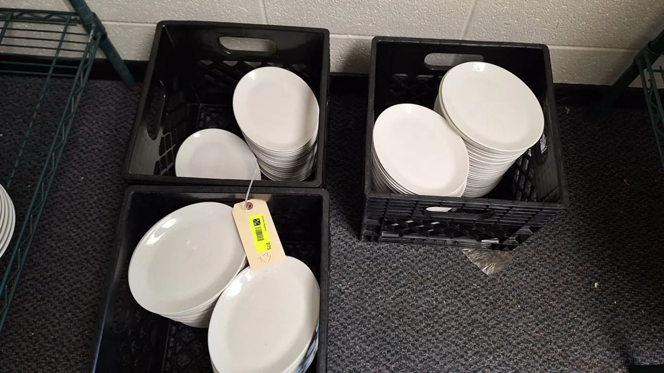 3 Crates Oval Dishes
