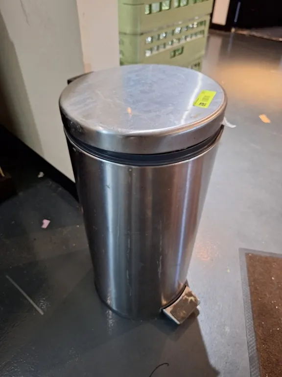 SS Trash Can, 26"T
