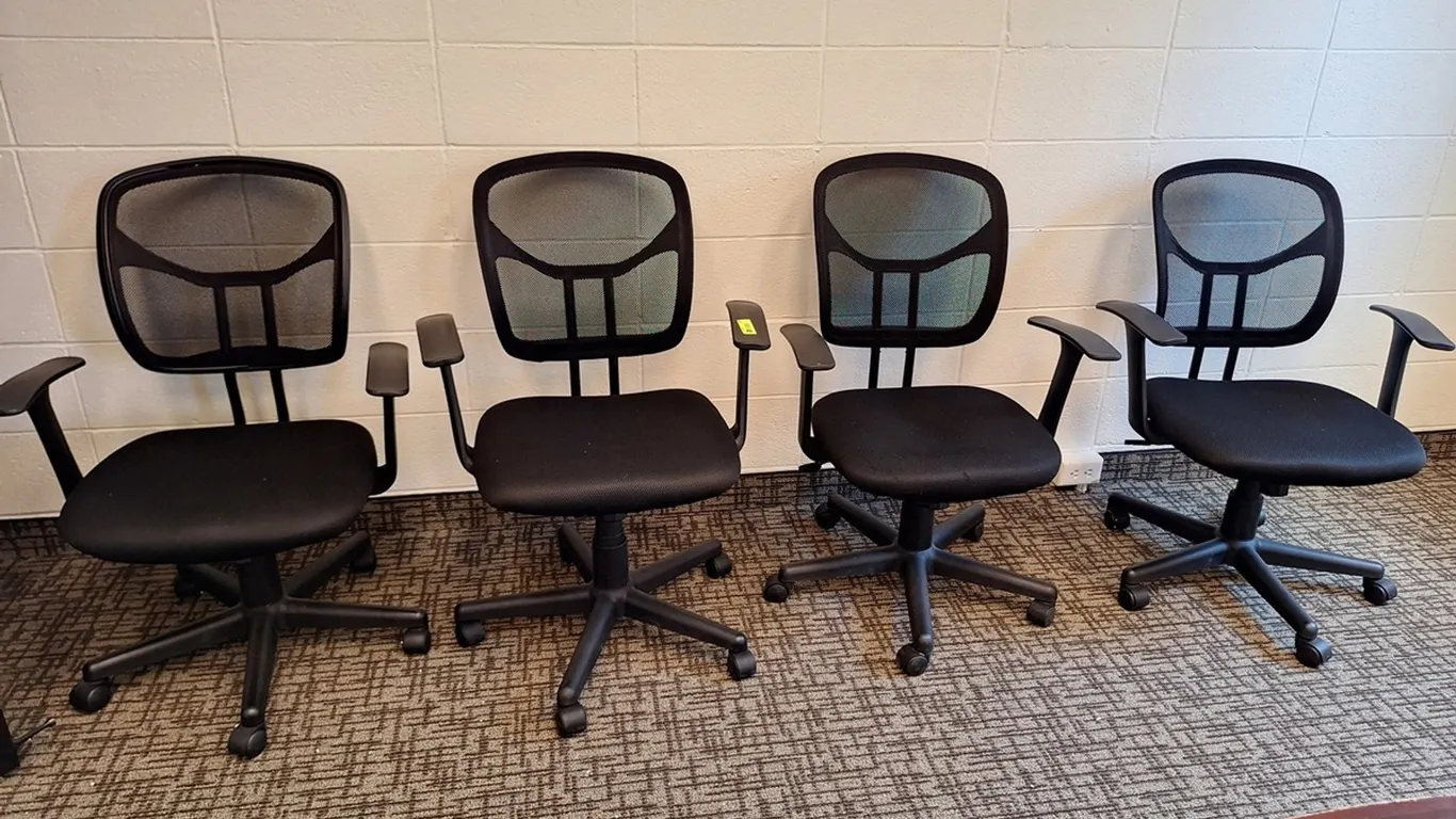 4 Office Chairs