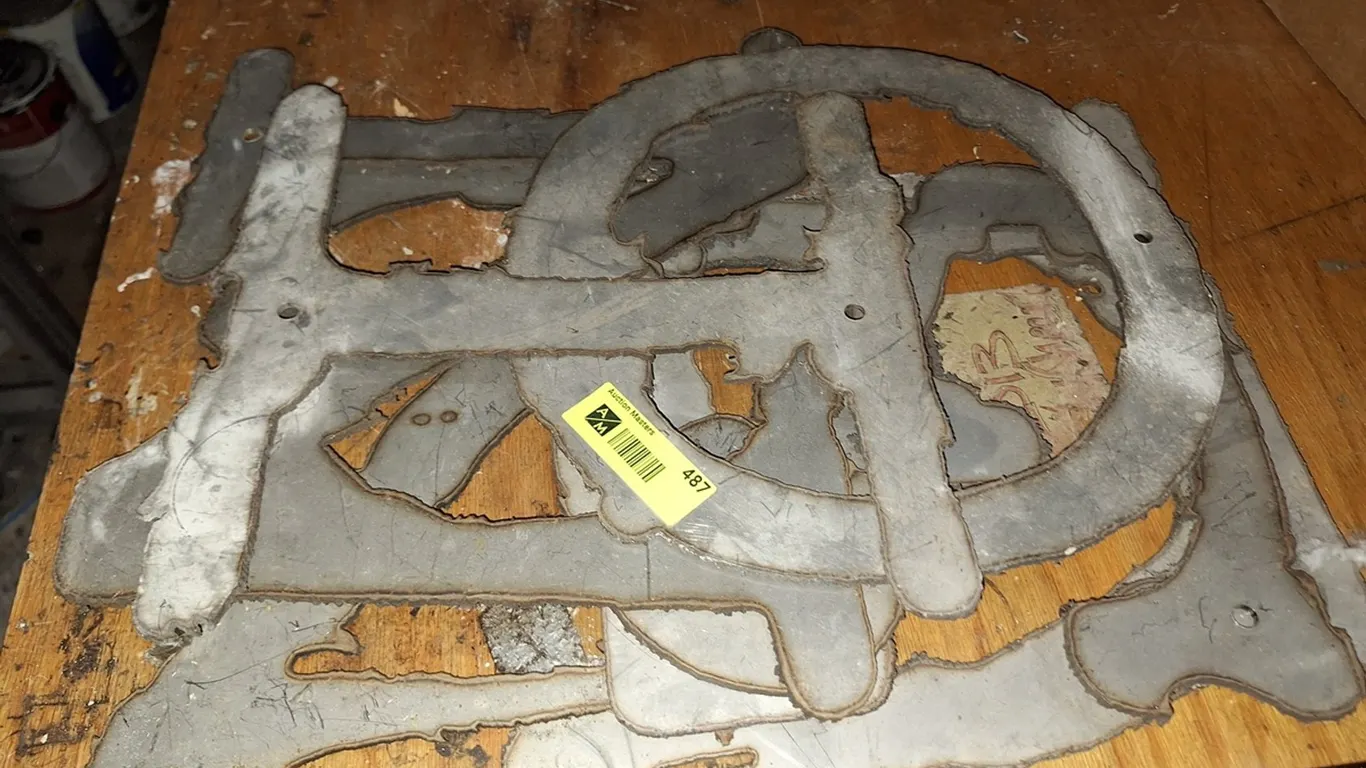 Metal Letters