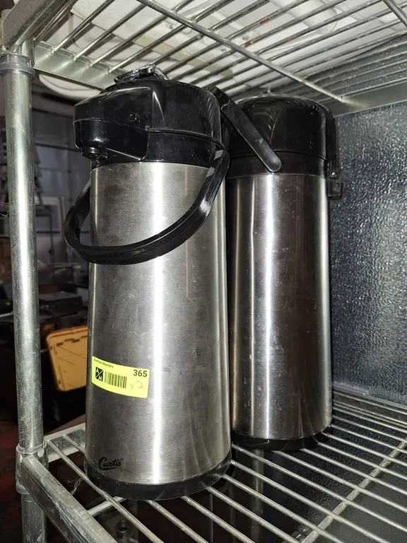 2 Curtis Coffee Servers