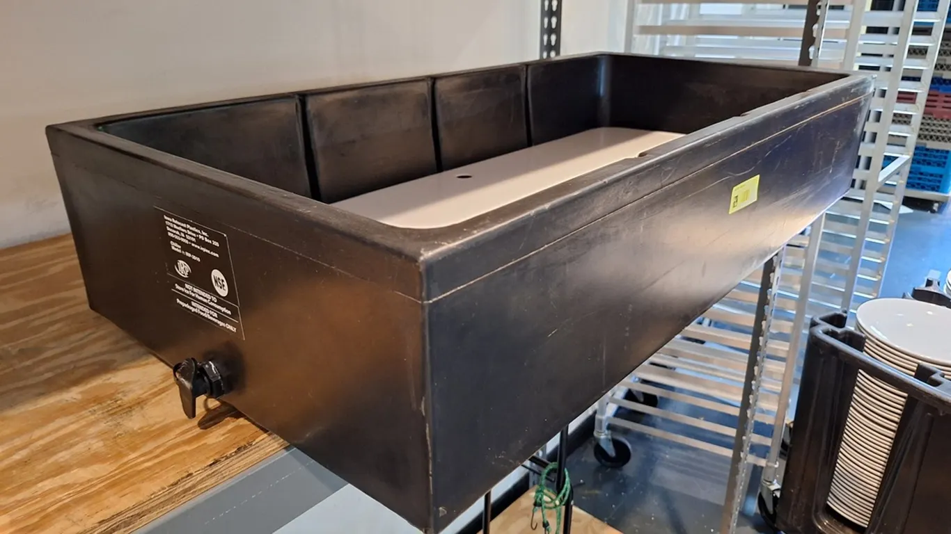 Poly Ice Down Bin