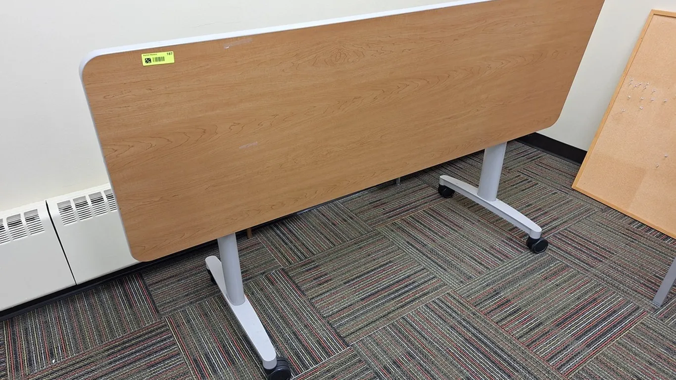 Flip Top Table, 72"x24"