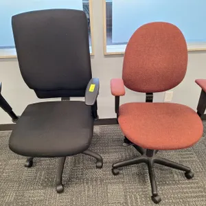 2 Rolling Office Chairs