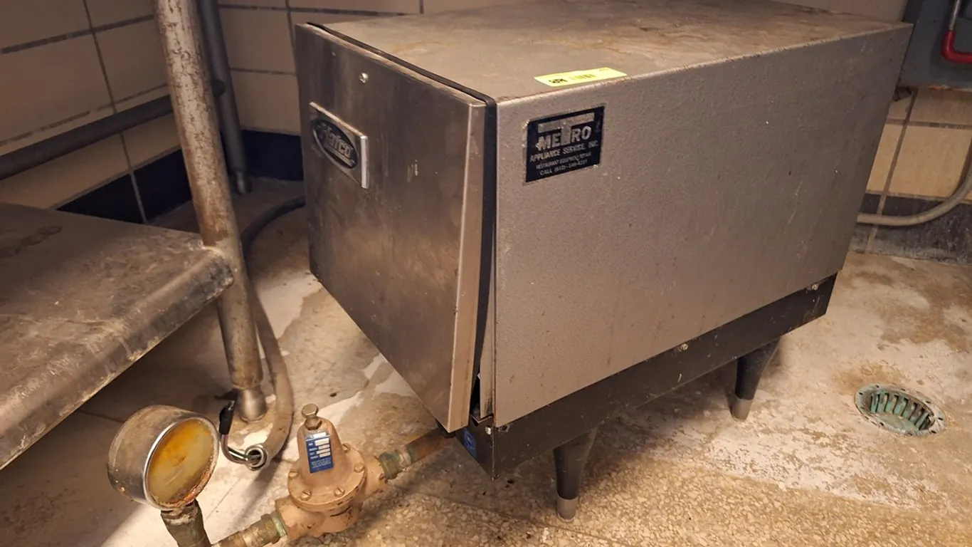 Hatco Booster Water Heater, 3 PH Electric
