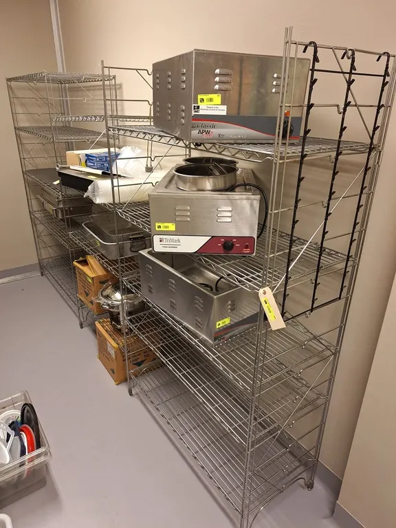 3 Sections Wire Racks, 132"x18"x73"