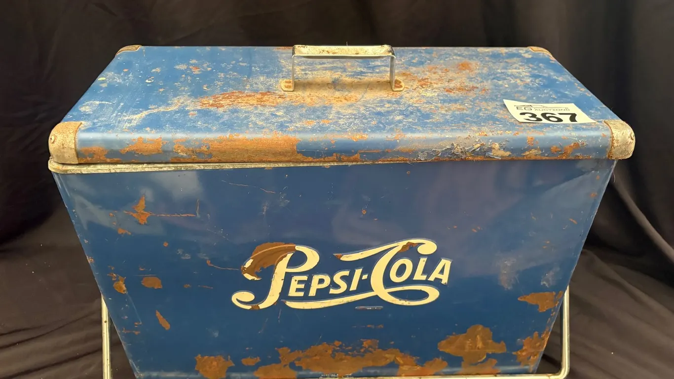 PEPSI COLA BLUE METAL PORTABLE COOLER