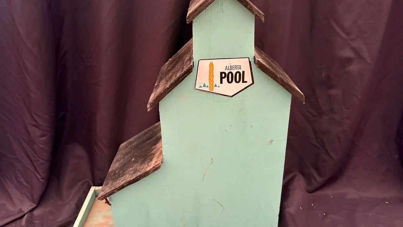 Lot 318