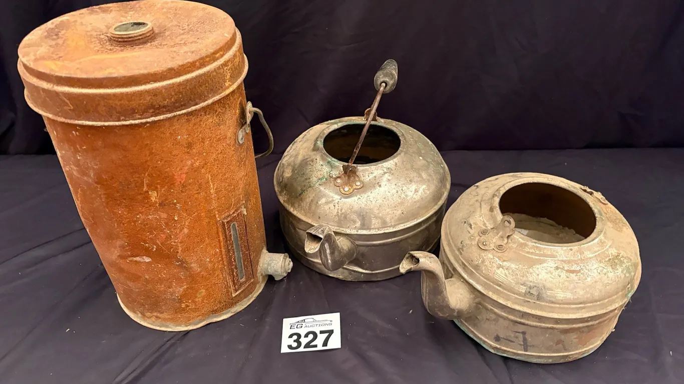 Lot 327
