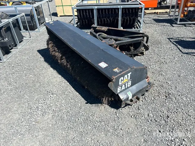 Cat BA18 83 in Skid Steer Broom