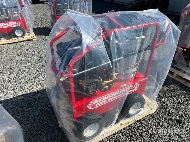 Easy-Kleen Magnum Gold Pressure Washer (Unused)