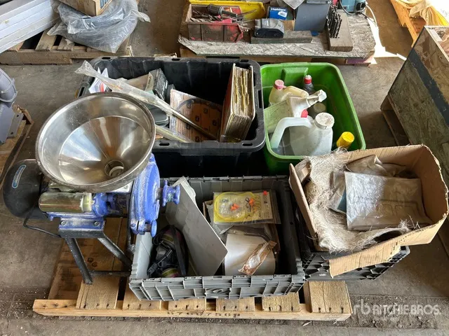 Grain Mill, Manual, Bolts & Gasket