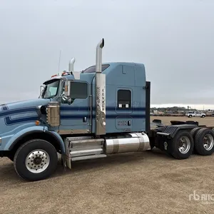 2015 Kenworth T800 8x6 Tri/A Sleeper Truck Tractor