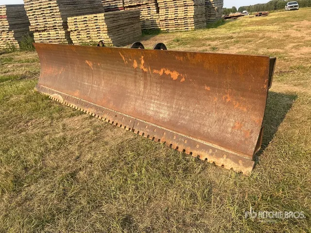 Tysea 200VLHAB16 192 in Q/C Wheel Loader Blade - Fits Cat 924
