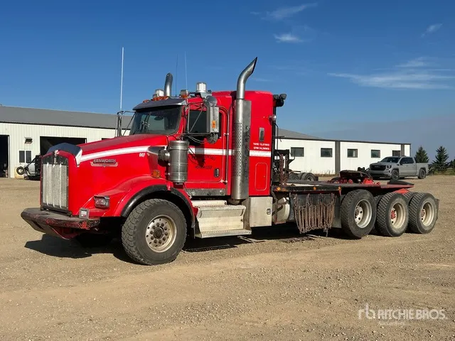 2009 Kenworth T800 8x4 Sleeper Winch Truck
