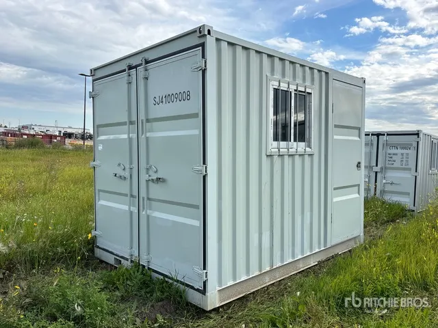 2025 10 ft Standard Storage Container