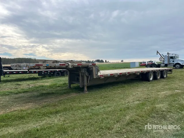 2007 Lode King 50 ft Tri/A Step Deck Trailer